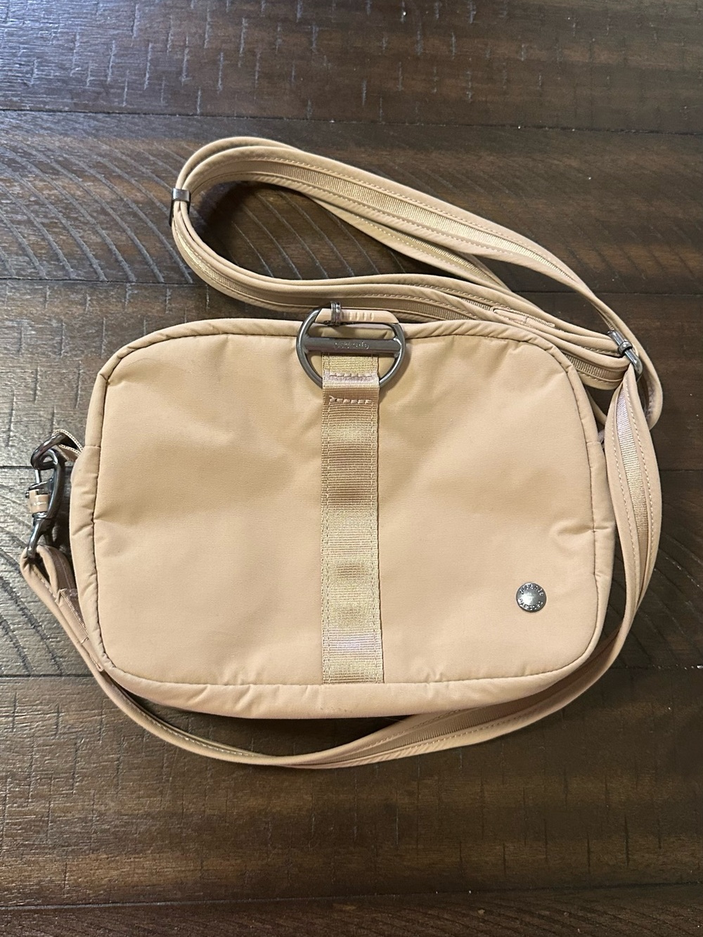 Pacsafe® CX Anti-Theft Square Crossbody